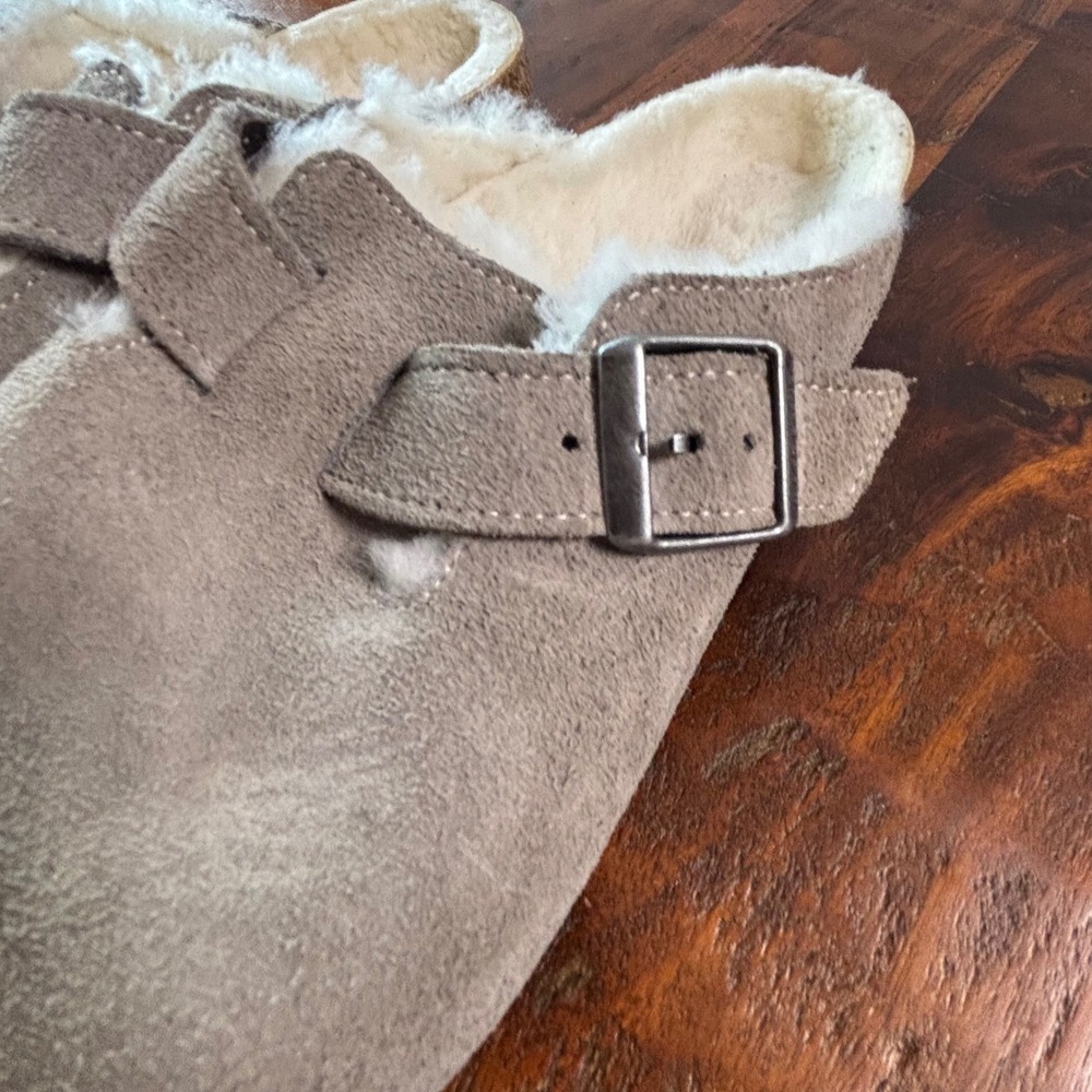 Birkenstock Boston Shearling Suede Clogs Taupe Brown Mules Womens 41 L10 M8 - Picture 6 of 15